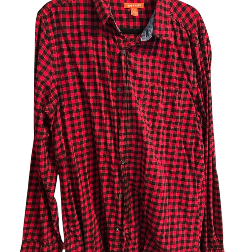 Men’s plaid shirt